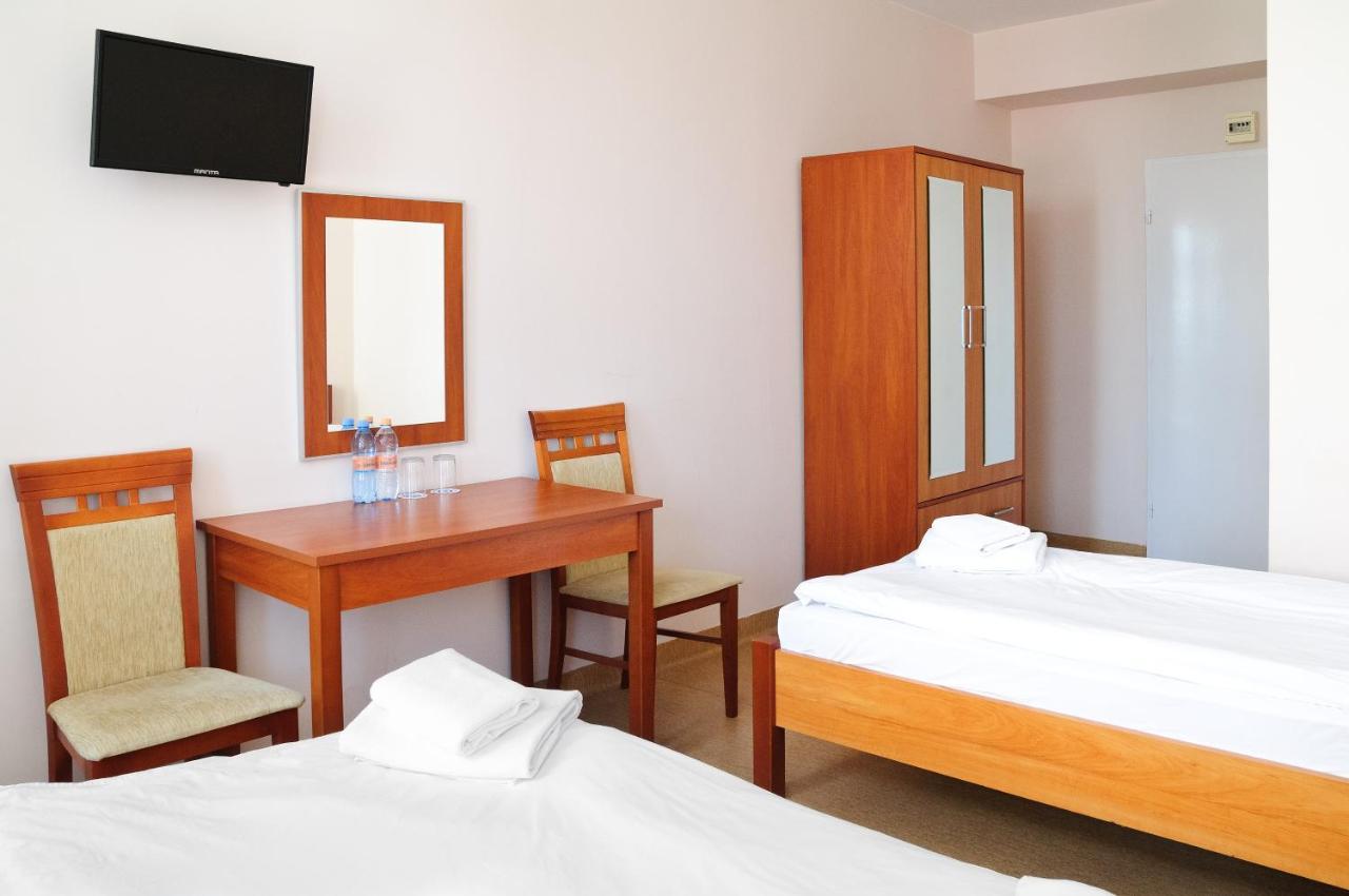 Baza Hotelowa Bobrowiecka 9 바르샤바 외부 사진