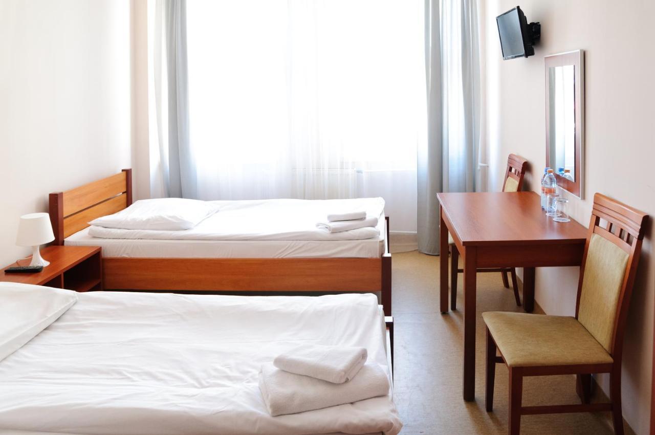 Baza Hotelowa Bobrowiecka 9 바르샤바 외부 사진