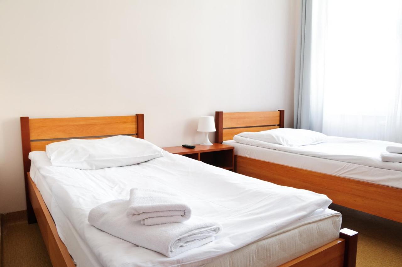 Baza Hotelowa Bobrowiecka 9 바르샤바 외부 사진